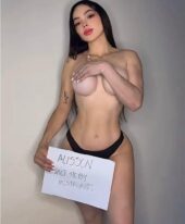 Buse – Real Istanbul Call Girl (Discreet & Friendly)